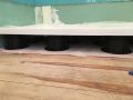 Adjustable feet / pedestals for shower tray