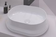 Washbasin, 570 x 420 mm, in fine white ceramic - CINCA